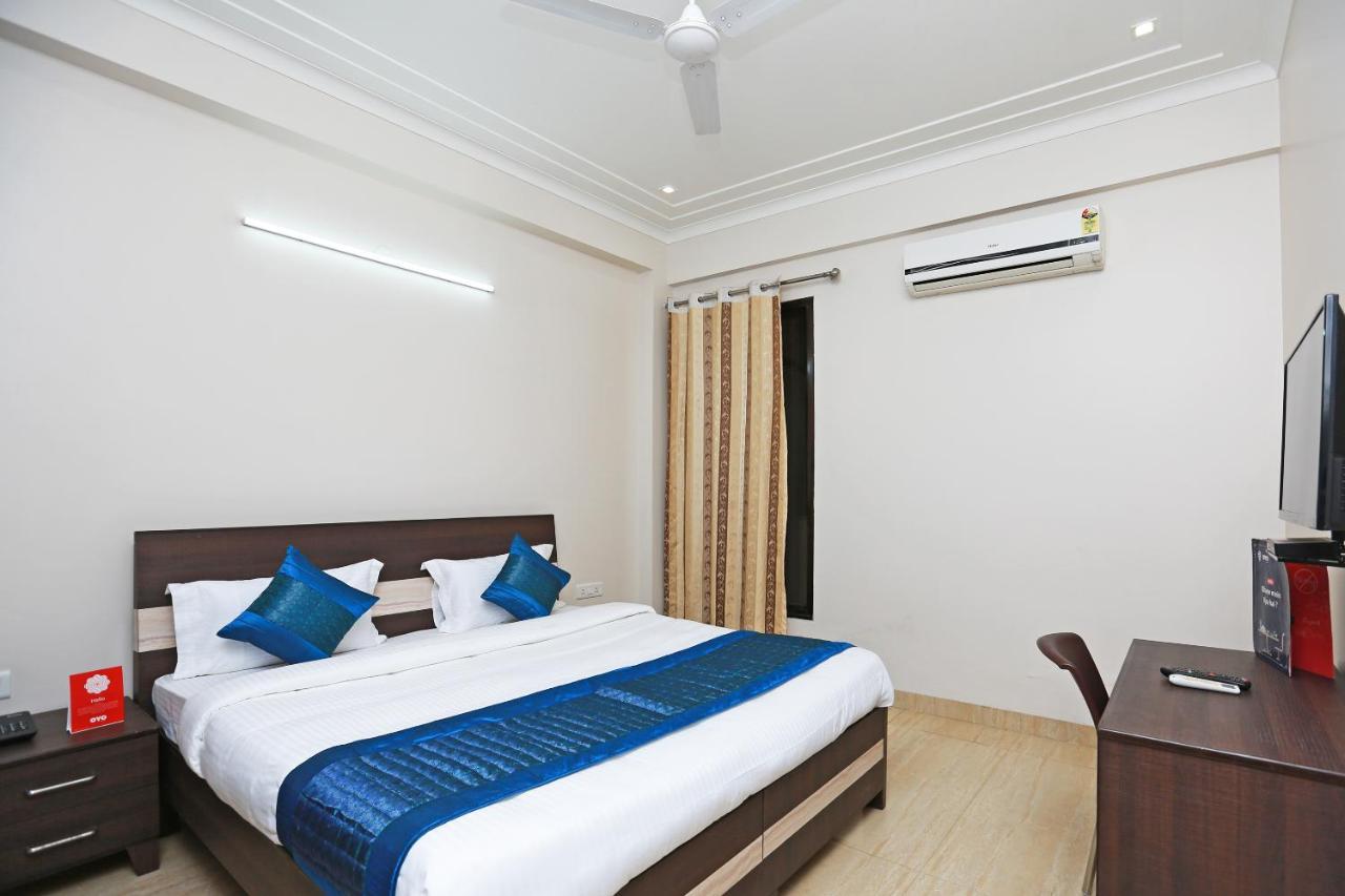 Oyo 11911 Go Rooms Gurgaon Exterior photo