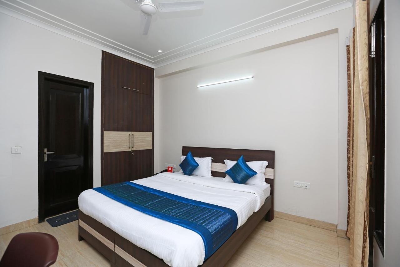 Oyo 11911 Go Rooms Gurgaon Exterior photo