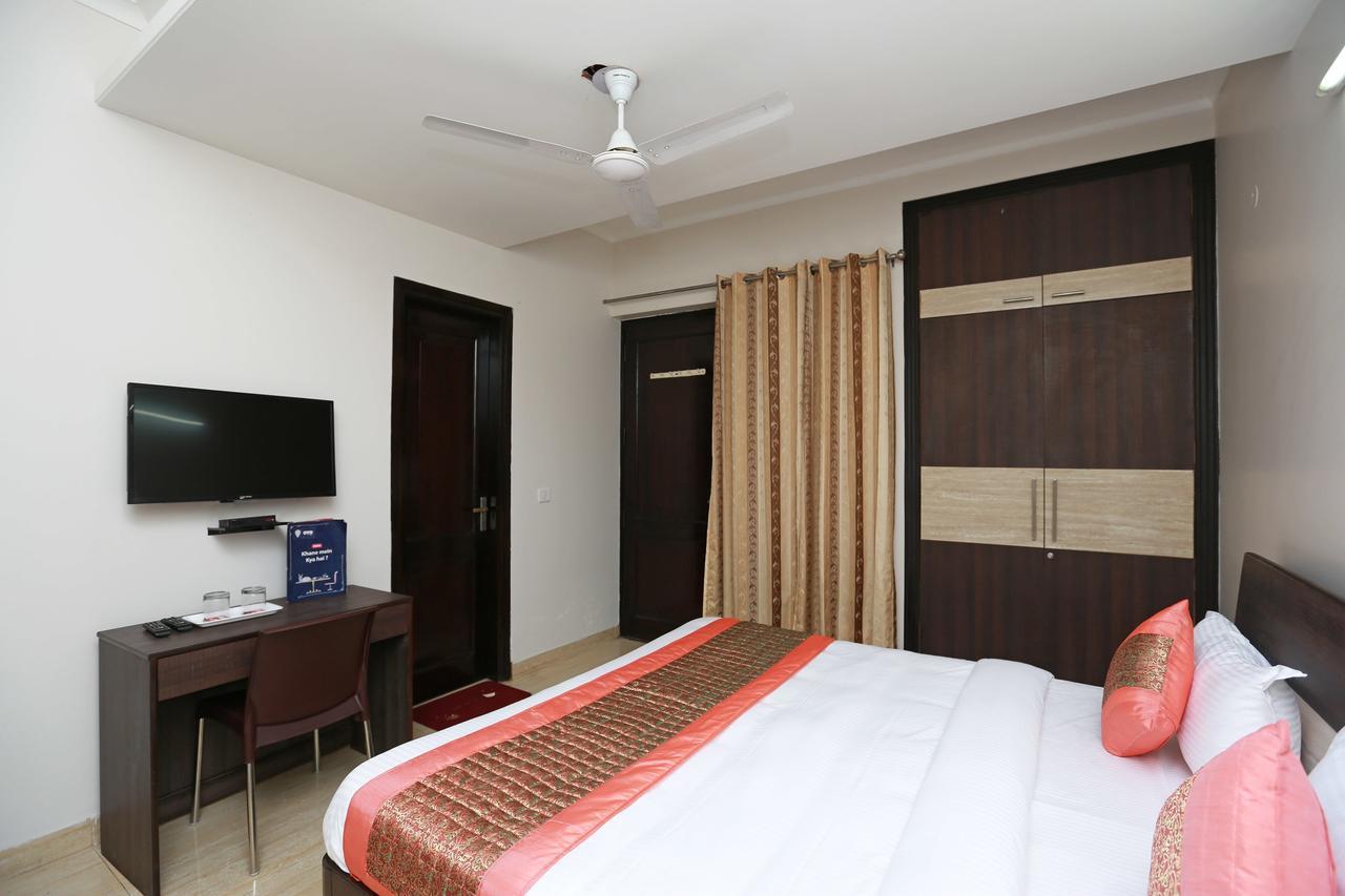 Oyo 11911 Go Rooms Gurgaon Exterior photo